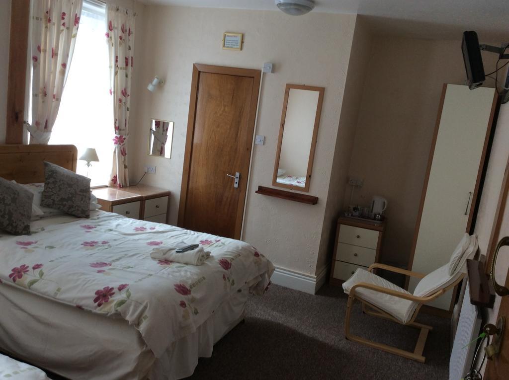 Shazron Hotel Blackpool Esterno foto