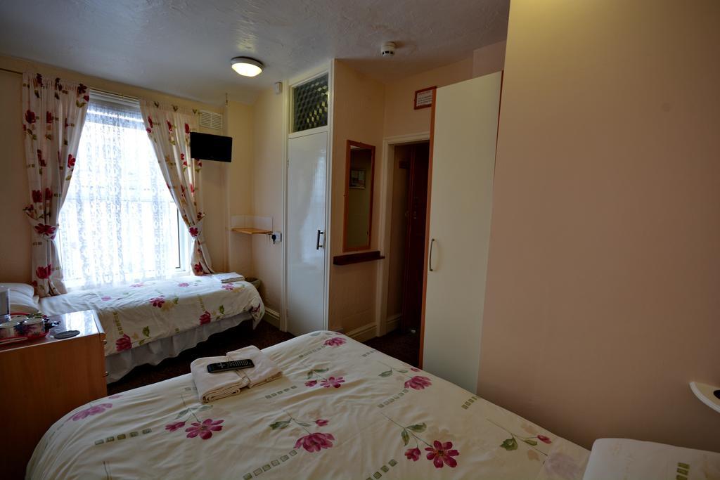 Shazron Hotel Blackpool Esterno foto