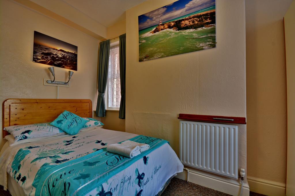 Shazron Hotel Blackpool Esterno foto