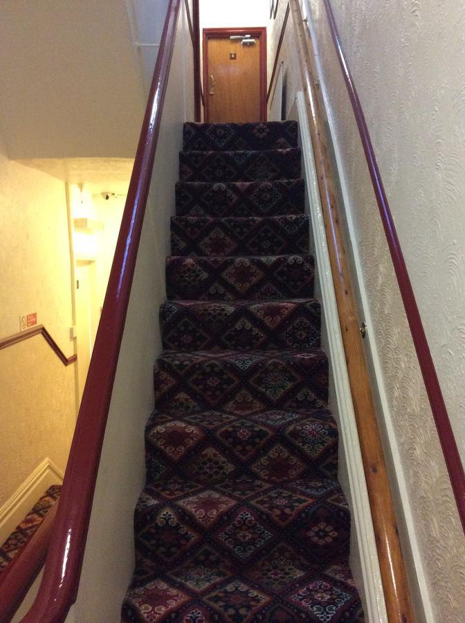 Shazron Hotel Blackpool Esterno foto